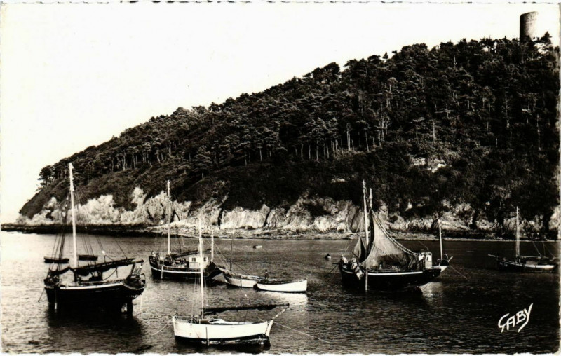Carte postale ancienne Environs de Saint-Brieuc - Cesson - Le Port à Saint-Brieuc