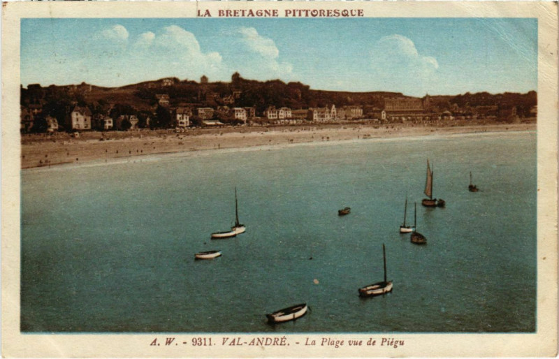 Carte postale ancienne Val-Andre - La Plage vue de Piegu