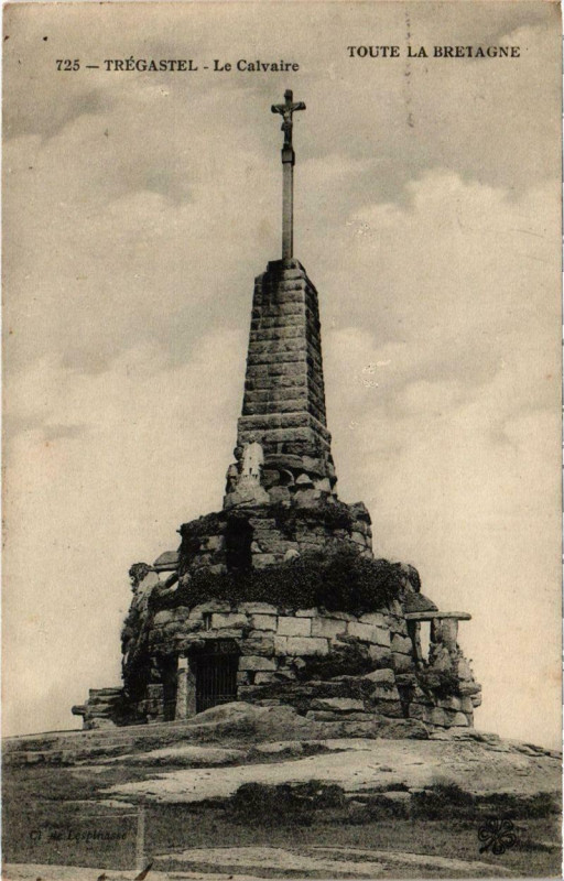 Carte postale ancienne Tregastel - Le Calvaire à Trégastel