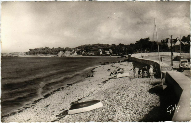 Carte postale ancienne Port-Blanc - Vue generale - La Plage