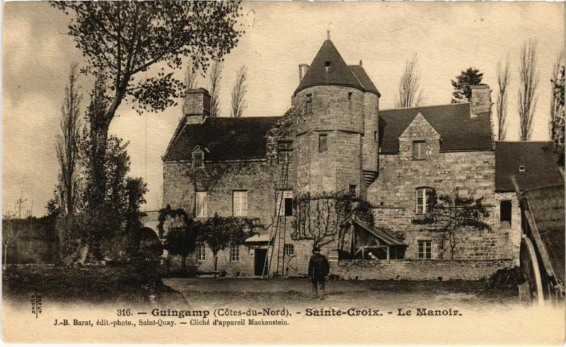 Carte postale ancienne Guingamp - Ste-Croix - Le Manoir à Guingamp