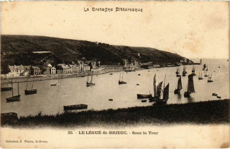 Carte postale ancienne La Bretagne Pittoresque - Le Legue-Saint-Brieuc - Sous la tour à Saint-Brieuc