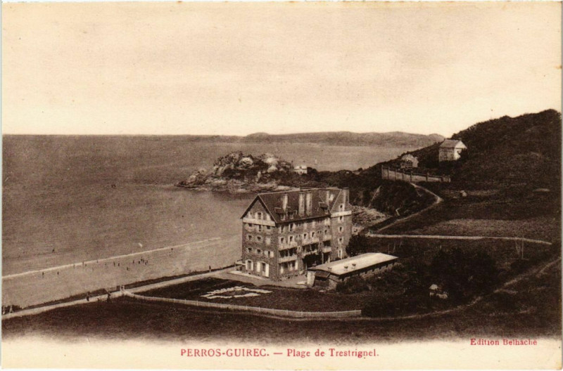 Carte postale ancienne Perros-Guirec - Plage de Trestrignel à Perros-Guirec
