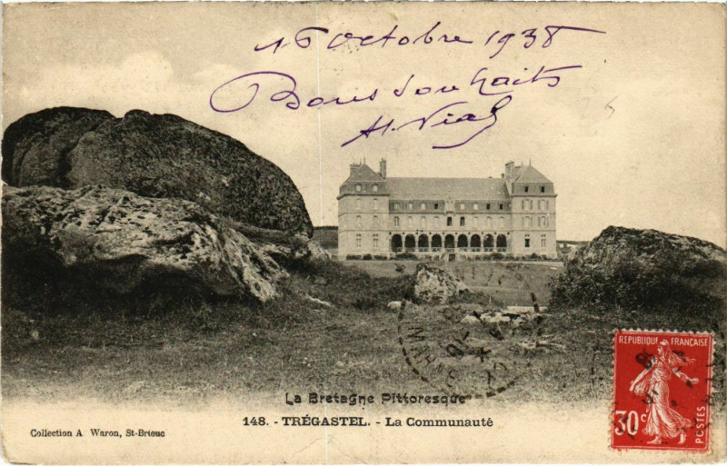 Carte postale ancienne Tregastel - La Communaute à Trégastel