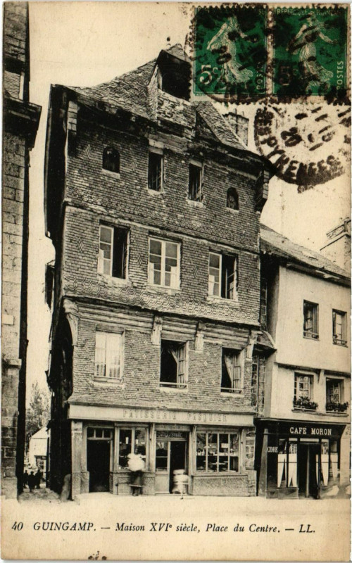 Carte postale ancienne Guingamp - Maison Xvi siecle à Guingamp