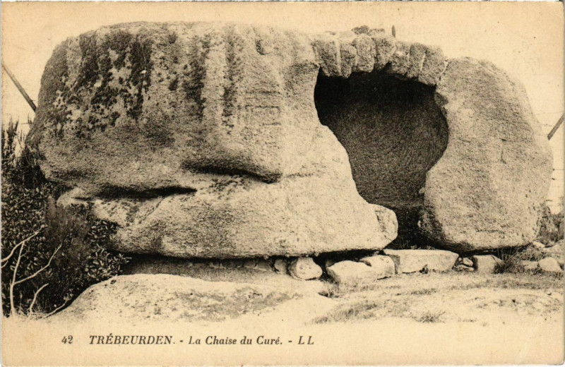 Carte postale ancienne Trebeurden - La Chaise du Cure à Trébeurden