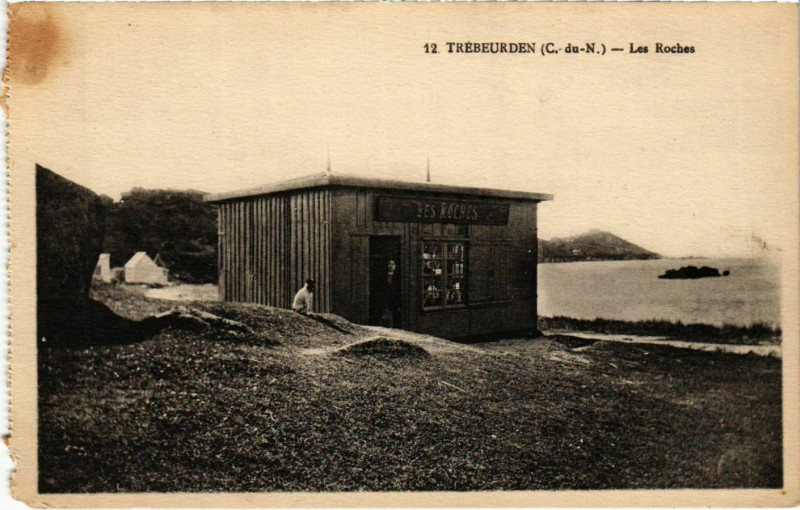 Carte postale ancienne Trebeurden - Les Roches à Trébeurden
