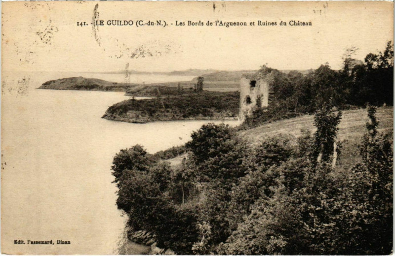 Carte postale ancienne Le Guildo - Les Bords de l'Arguenon