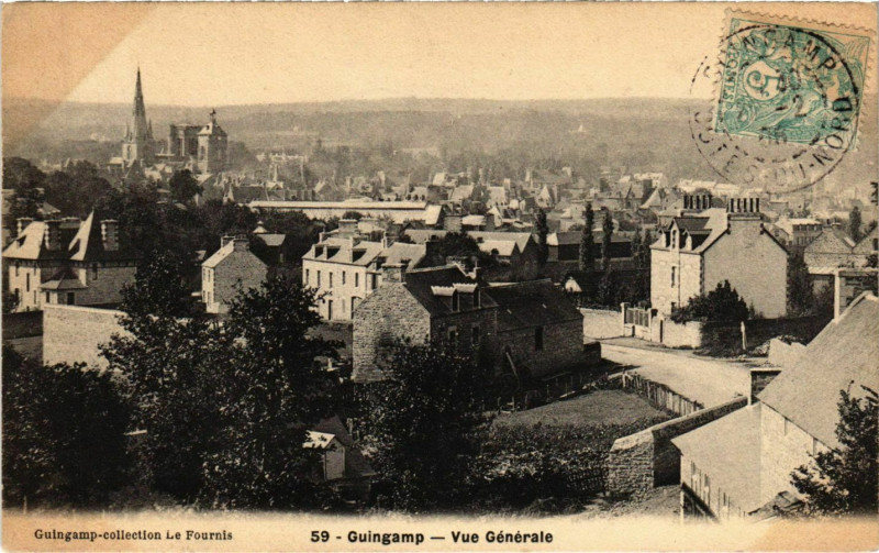 Carte postale ancienne Guingamp - Vue générale à Guingamp