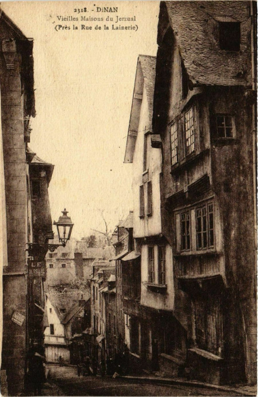 Carte postale ancienne Bretagne Dinan Vieilles Maisons du Jerzual à Dinan
