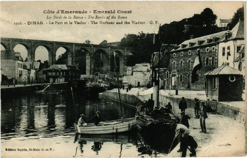 Carte postale ancienne Dinan - Le Port et le Viaduc à Dinan