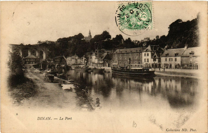 Carte postale ancienne Dinan - Le Port à Dinan
