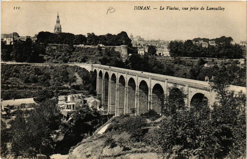 Carte postale ancienne Dinan - La Viaduc à Dinan