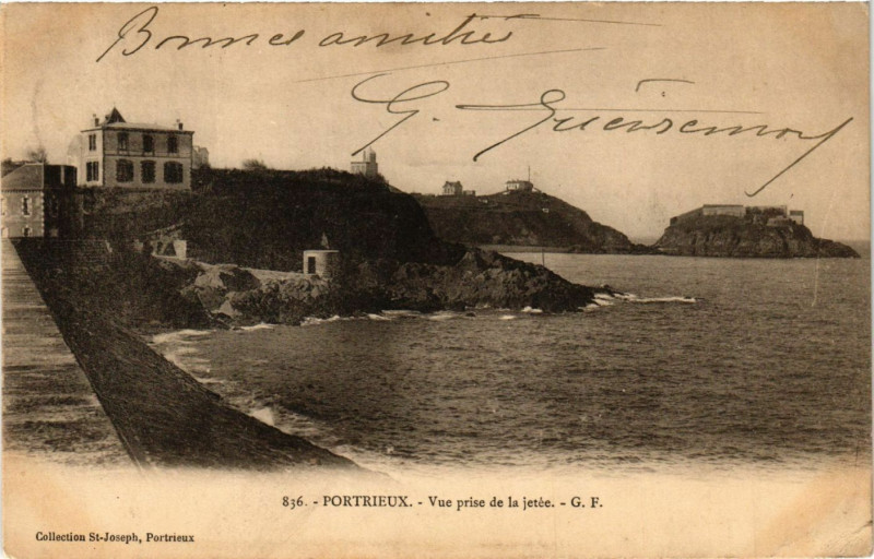 Carte postale ancienne Portrieux - Vue prise de la jetée