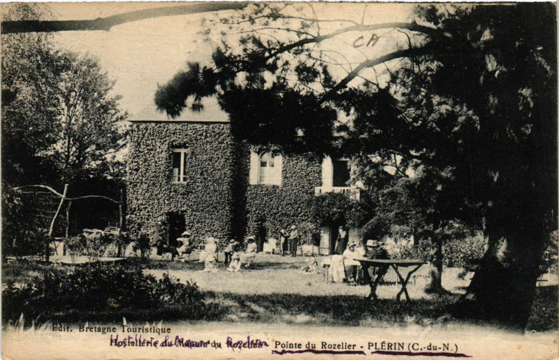 Carte postale ancienne Plérin - Plerin - Pointe du Rozelier à Plérin