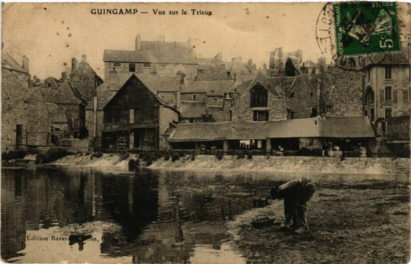 Carte postale ancienne Guingamp - Vue sur le Trieux à Guingamp