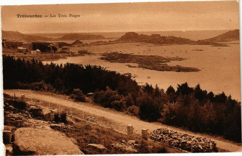 Carte postale ancienne Trebeurden - Les Trois Plages à Trébeurden