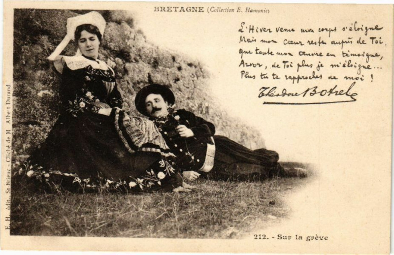Carte postale ancienne Bretagne - Sur la gréves