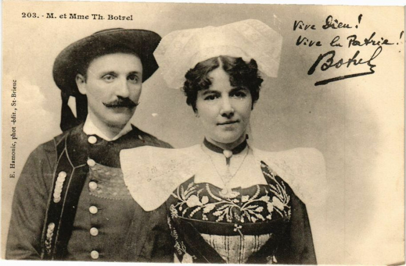 Carte postale ancienne M. et Mme Th Botrel - Vive Dieu ! Vive la Patrie! - Botrel