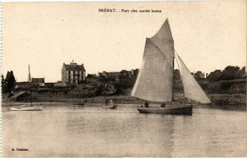 Carte postale ancienne Brehat - Port cies marée haute