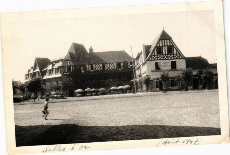 Carte postale ancienne Sables d'Or (Aout 1947)