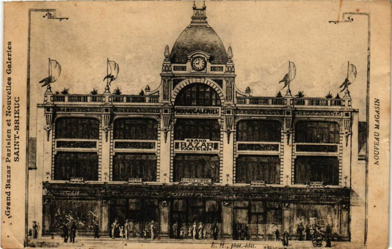 Carte postale ancienne Grand Bazar Parisien et Nouvelles... Saint-Brieuc - Nouveau Magasin à Saint-Brieuc
