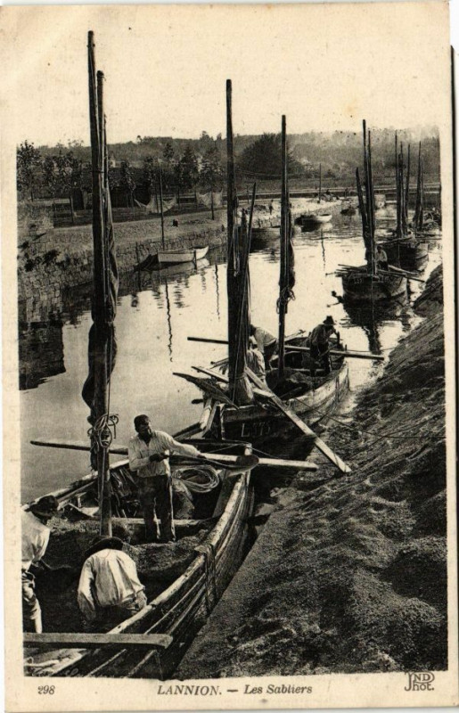 Carte postale ancienne Lannion - Les Sabliers à Lannion