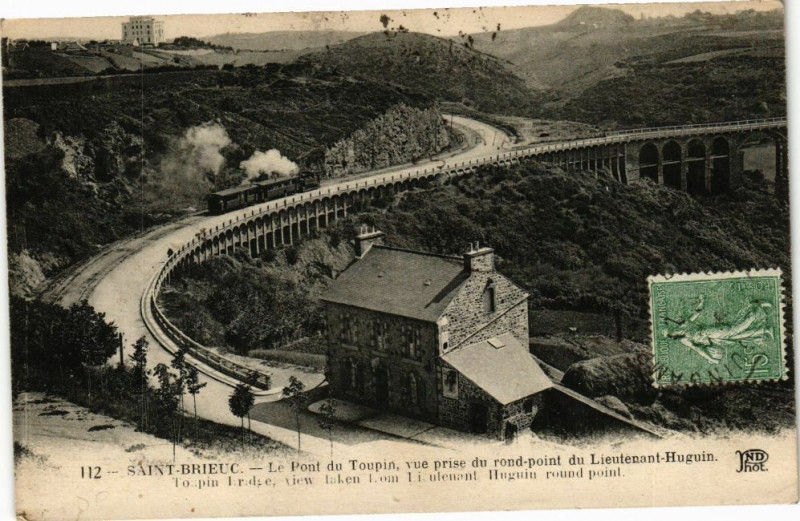 Carte postale ancienne Saint-Brieuc-Le Pont du Toupin à Saint-Brieuc