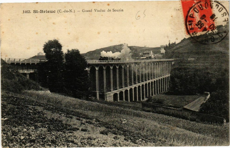 Carte postale ancienne Saint-Brieuc-Grand Viaduc de Souzin à Saint-Brieuc