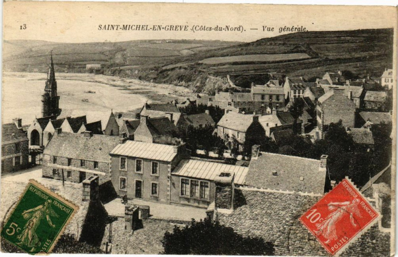 Carte postale ancienne Saint-Michel-en-Greve-Vue générale