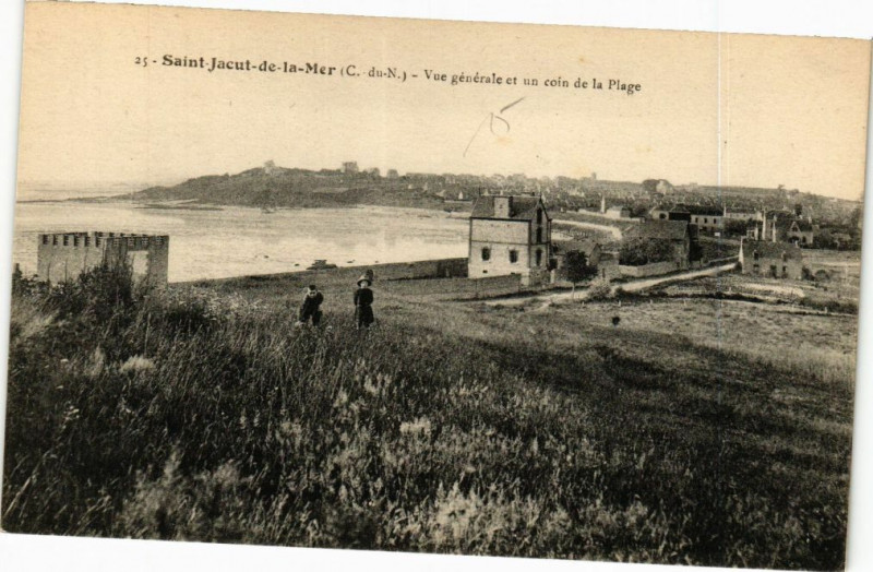 Carte postale ancienne Saint-Jacut de la Mer-Vue générale et un coin de la Plage à Saint-Jacut-de-la-Mer