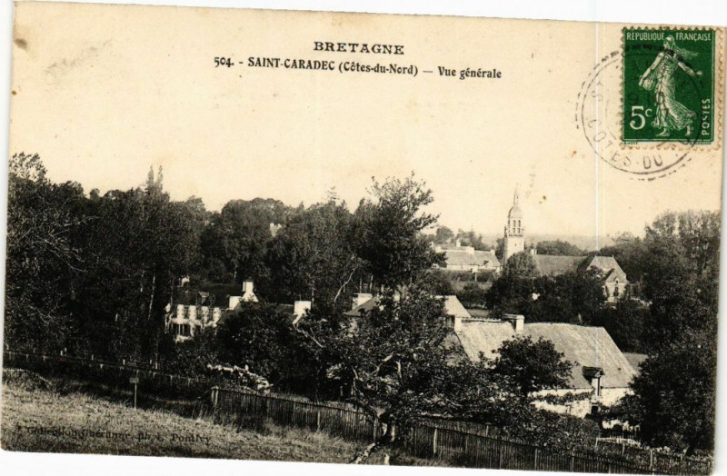Carte postale ancienne Saint-Caradec-Vu générale à Saint-Caradec
