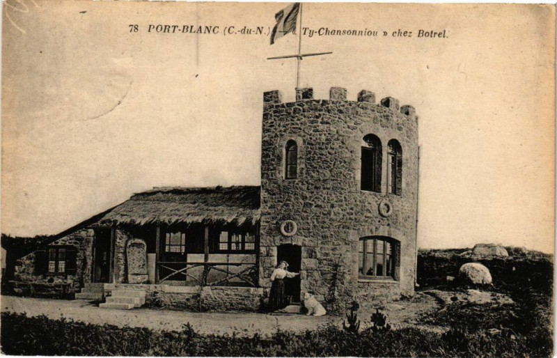 Carte postale ancienne Port Blanc-'Ty Chansonniou' chez Botrel
