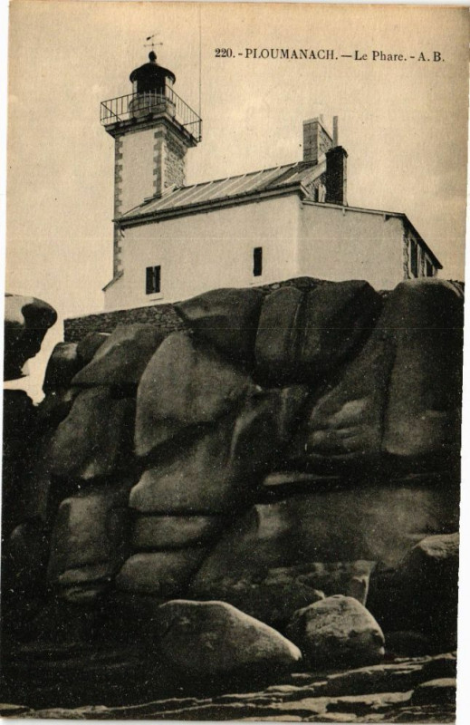 Carte postale ancienne Ploumanach-Le Phare