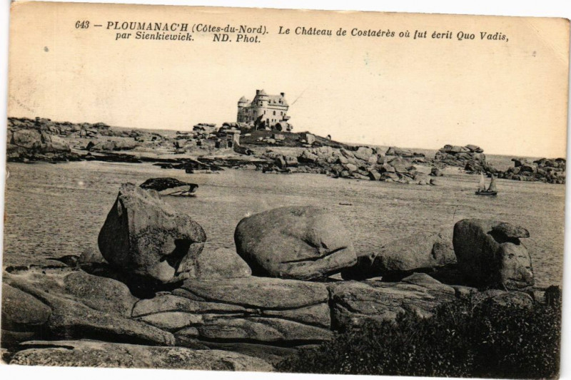 Carte postale ancienne Ploumanach-Le Chateau de Costaérés