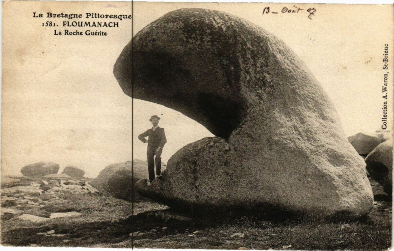 Carte postale ancienne Ploumanach-La Roche Guérite