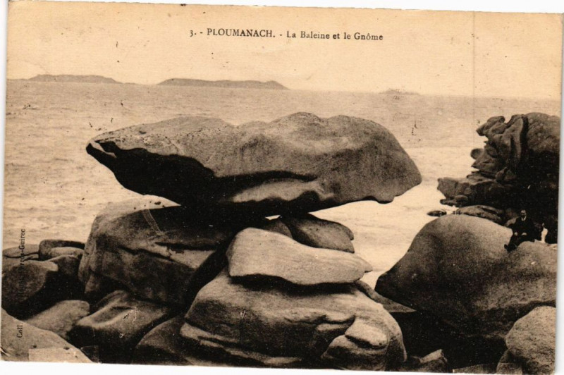 Carte postale ancienne Ploumanach-La Baleine et le Gnome