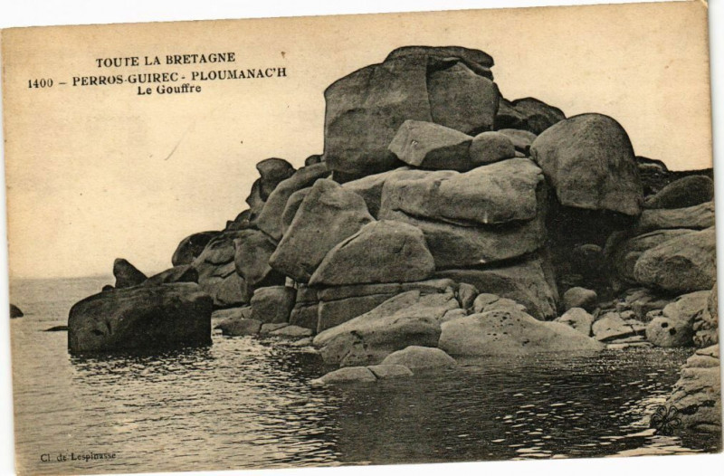 Carte postale ancienne Perros-Guirec-Ploumanach Le Gouffre à Perros-Guirec
