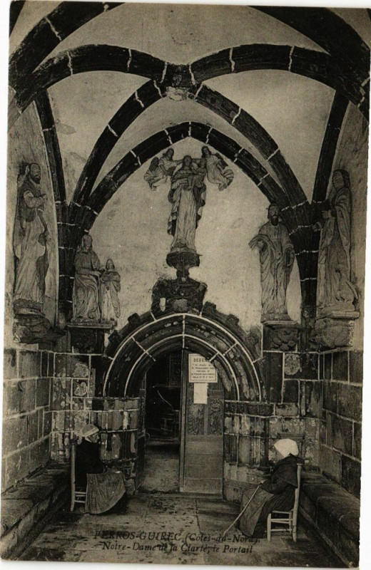 Carte postale ancienne Perros-Guirec-Notre Dame de La Clarte à Perros-Guirec