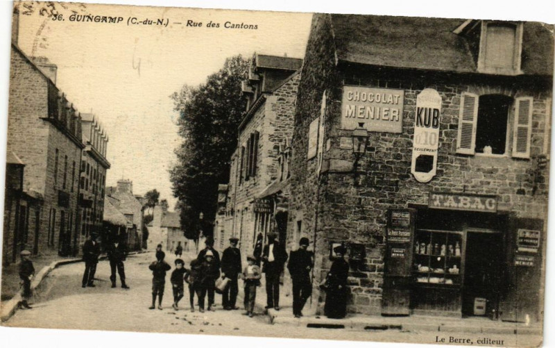 Carte postale ancienne Guingamp-Rue des Cantons à Guingamp