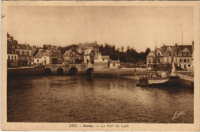 Carte postale ancienne Auray Port du Loch à Auray
