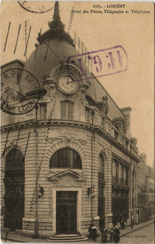 Carte postale ancienne Lorient Hotel des Postes à Lorient