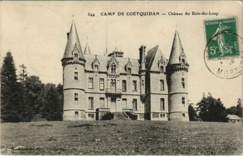 Carte postale ancienne Camp de Coetquidan Chateau du Bois-du-Loup