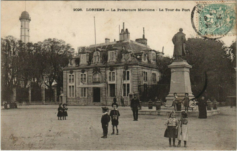 Carte postale ancienne Lorient Préfecture à Lorient