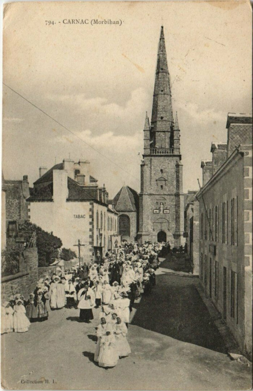 Carte postale ancienne Carnac Procession à Carnac