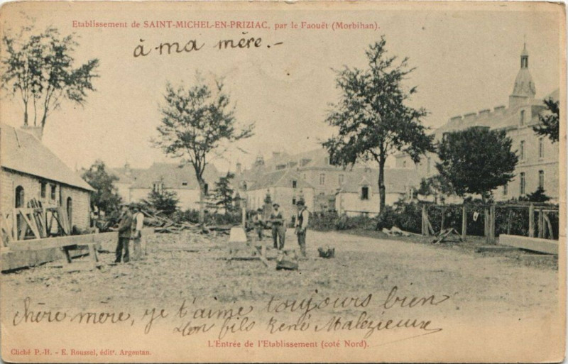 Carte postale ancienne Saint-Michel-en-Priziac-L'Entrée de l'Etabl. à Priziac
