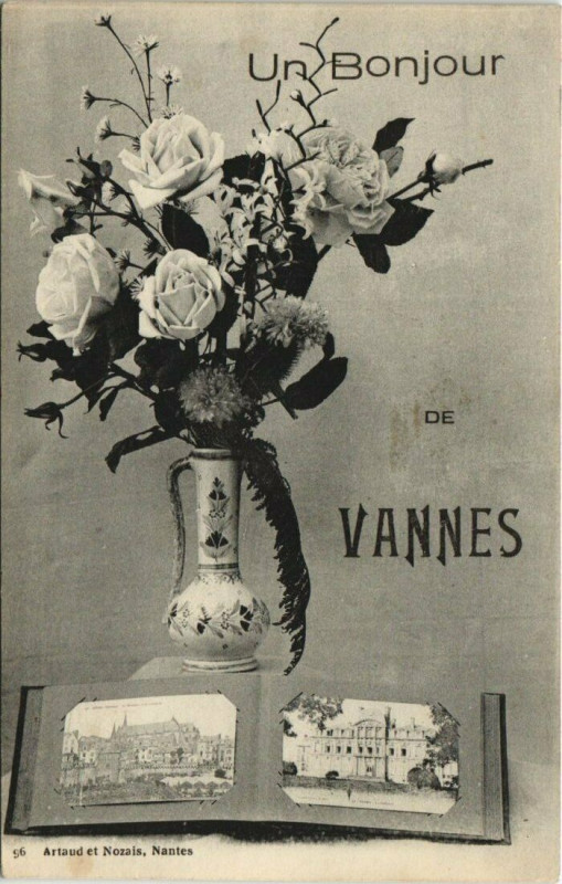 Carte postale ancienne Un Bonjour de Vannes à Vannes