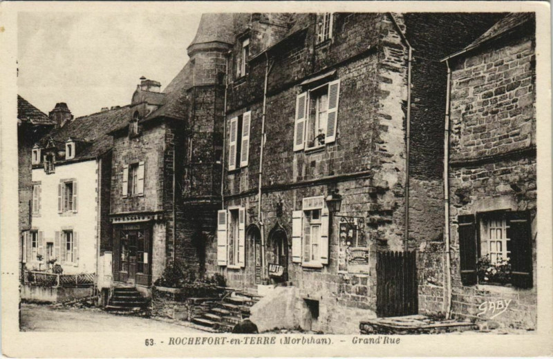 Carte postale ancienne Rochefort-en-Terre - Grand'Rue à Rochefort-en-Terre