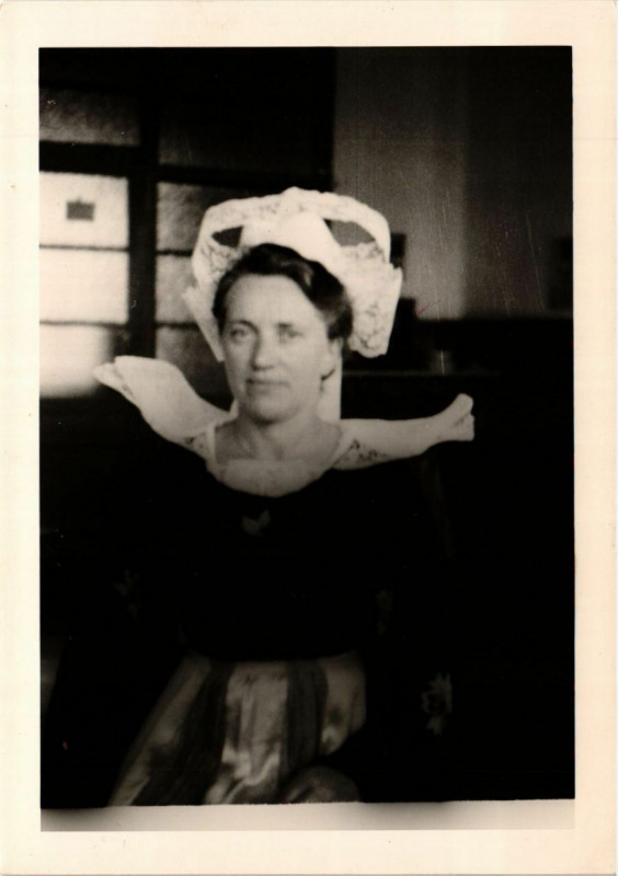 Carte postale ancienne Hospice Sainte-Eugenie