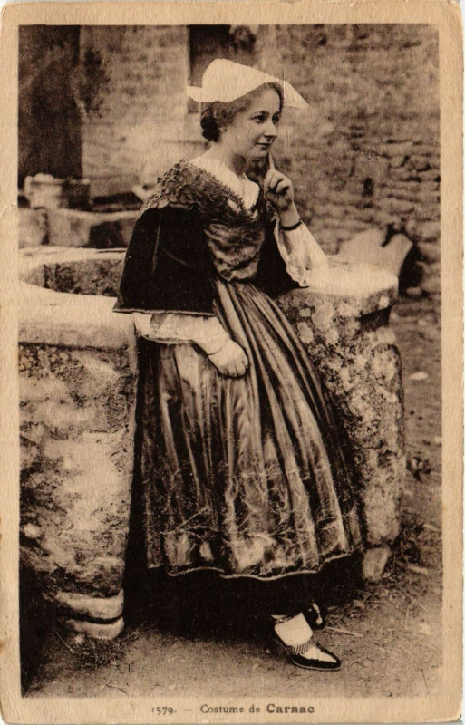 Carte postale ancienne Costume de Carnac à Carnac